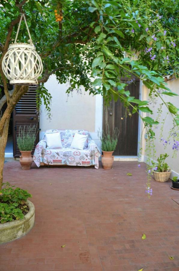 Casa Pinu Appartement San Michele di Ganzaria Buitenkant foto